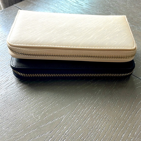 Bone PINK  wallet with cards and compartments & rose gold zipper . - Picture 3 of 6